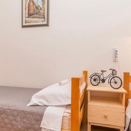 Kuca Za Odmor Villa Sveti Filip i Jakov Exteriör bild