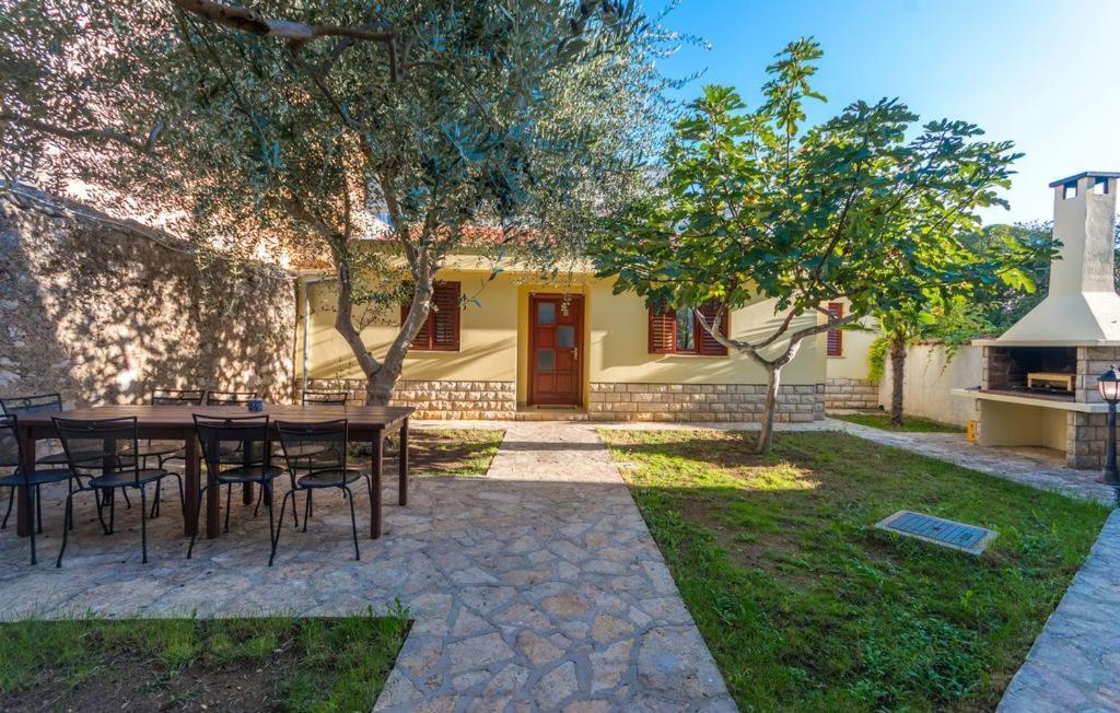 Kuca Za Odmor Villa Sveti Filip i Jakov Exteriör bild